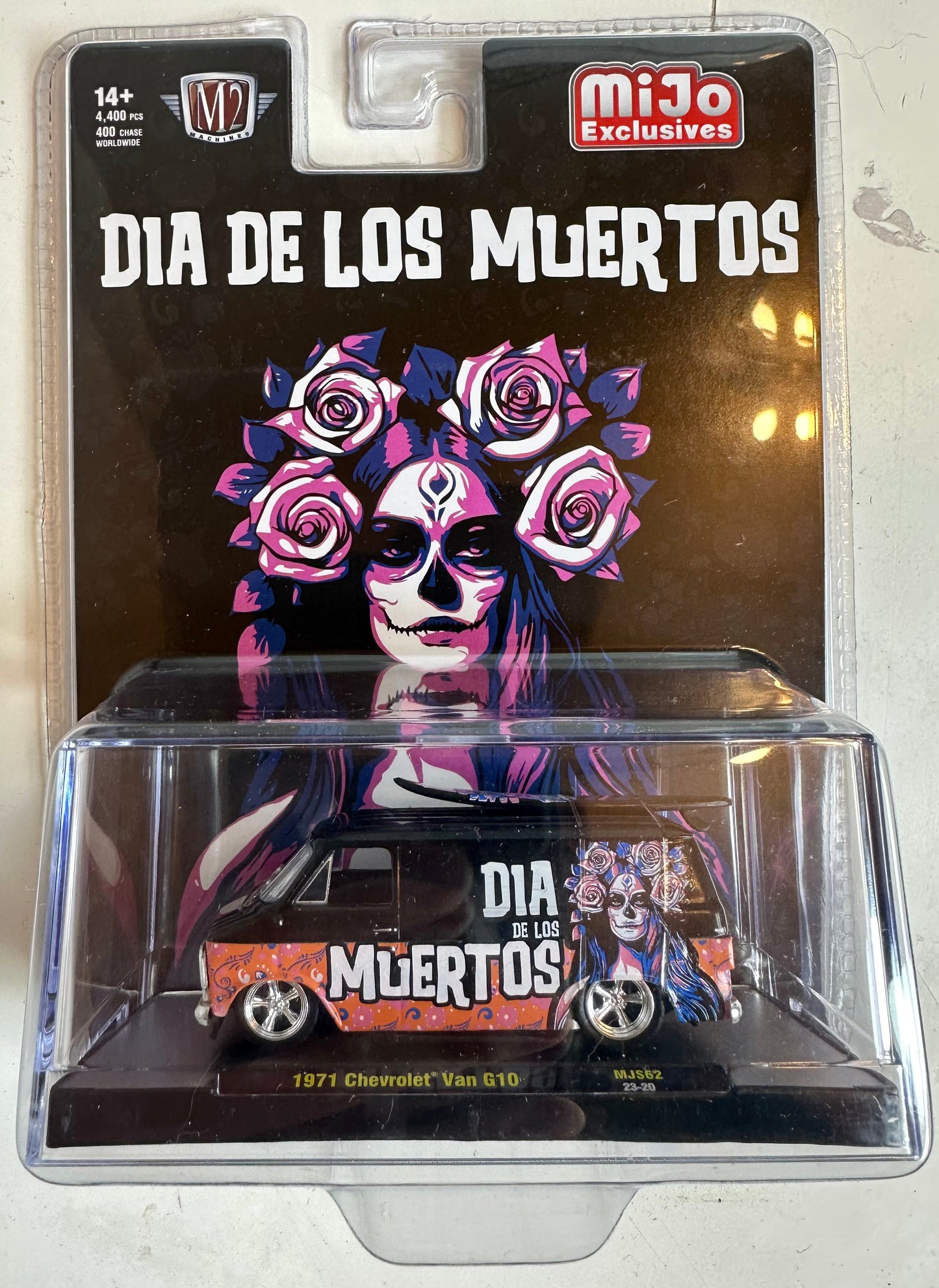 M2 Machines 1:64 1971 Chevrolet Van With Surf Board “Dia De Los Muertos“- 2023 Mijo Exclusives Limited Edition