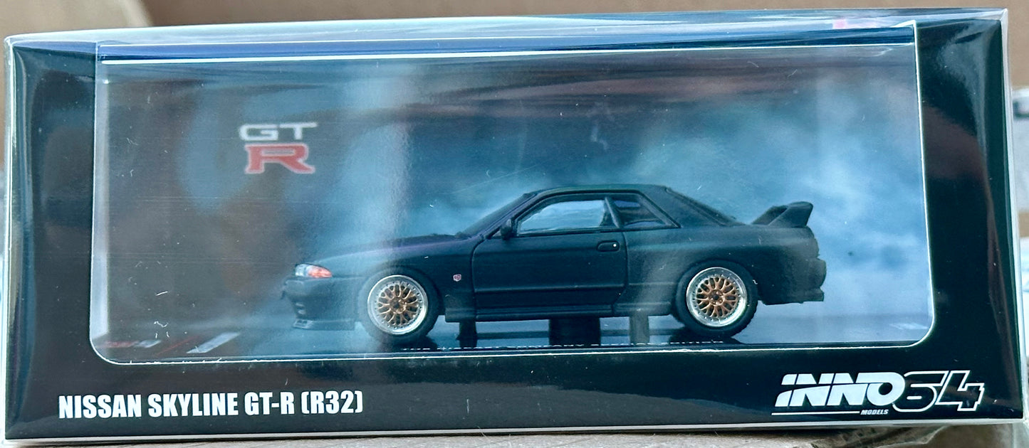 INNO64 1/64 NISSAN SKYLINE GT-R (R32) Matte Black The Diecast Company Special Edition